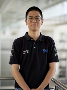 Groß (LLS02060_Wei_Lun_Ang)